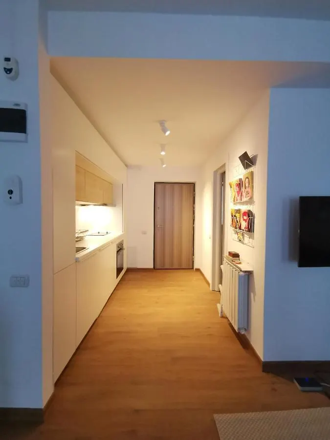 Central Double Studio With Amazing View Bukarest 0*,